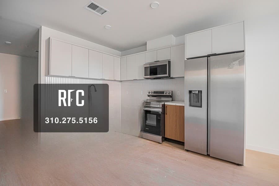 Unit 102 thumbnail 4