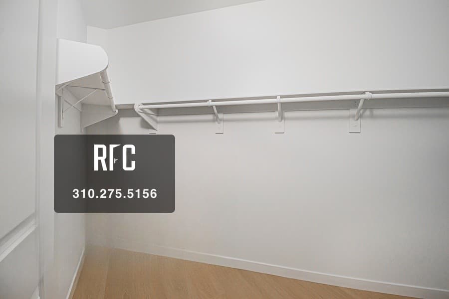 Unit 102 thumbnail 9