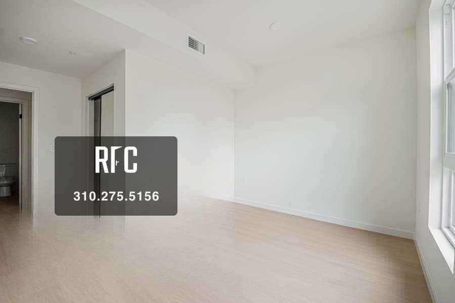 Unit 104 thumbnail 6