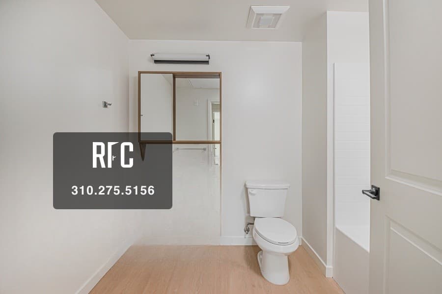 Unit 104 thumbnail 7