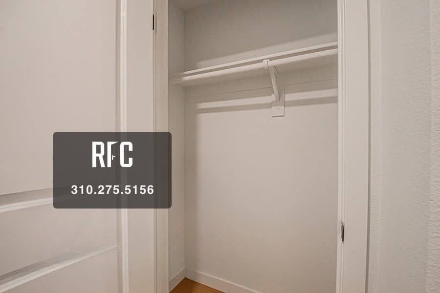 Unit 205 thumbnail 2