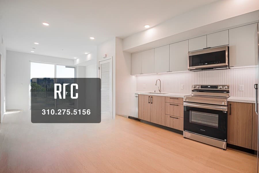 Unit 411 thumbnail 2