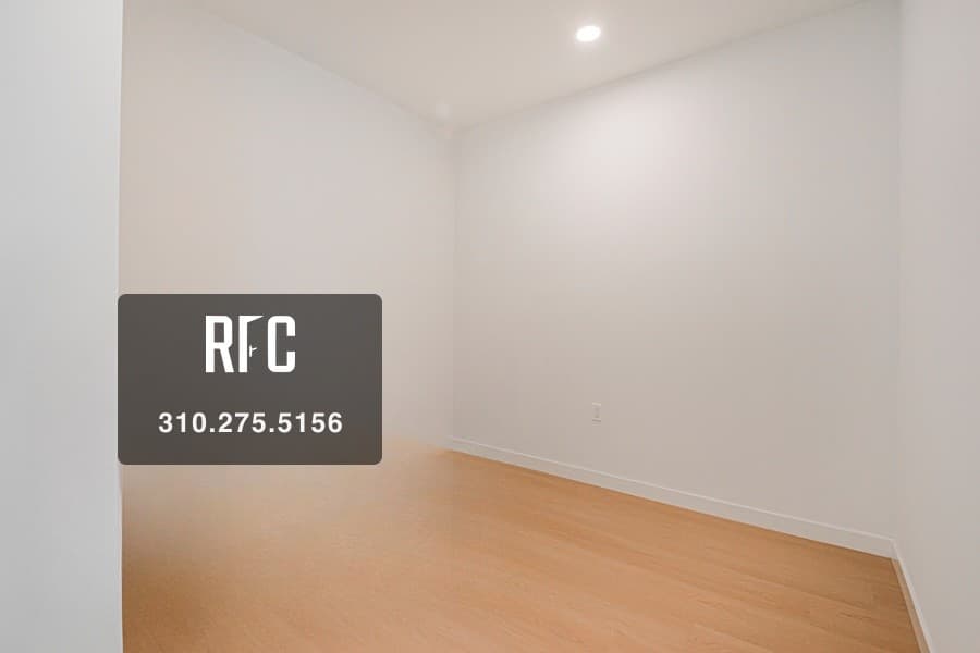 Unit 411 thumbnail 9