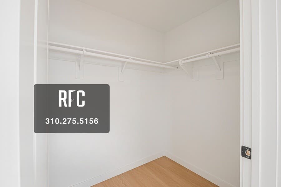 Unit 411 thumbnail 22